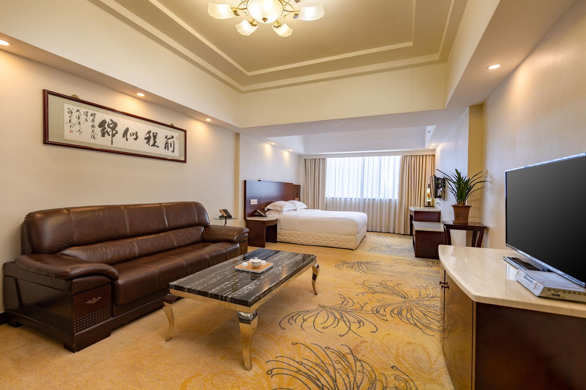 Overseas Chinese Friendship Hotel Guangzhou Exterior photo